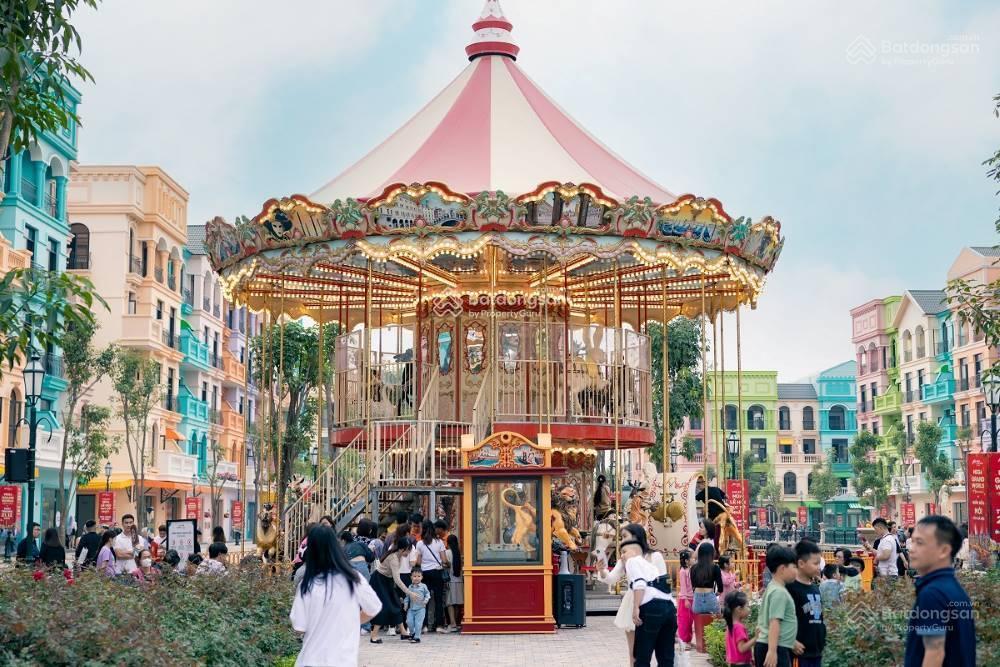 Chính chủ bán shop mega grand world hà nội  venice mặt sông mặt quảng trường vocp3 hưng yên