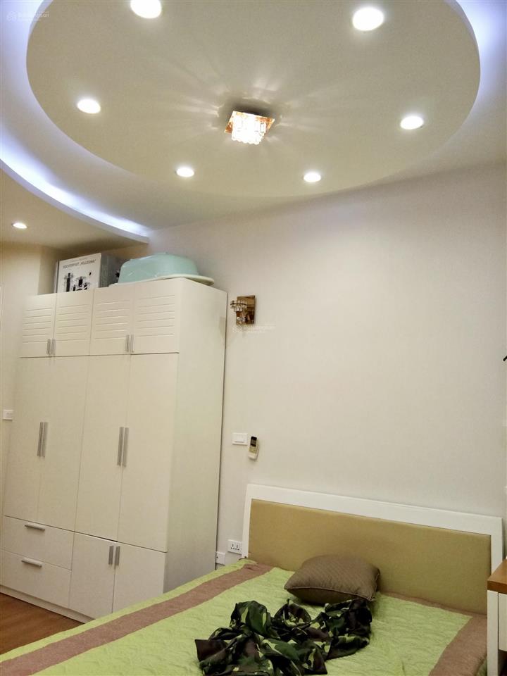 Siêu hiếm bán căn hộ cao cấp 85m2, thiết kế 3 ngủ, view trọn hồ tây cách hồ 50m sổ đỏ chính chủ