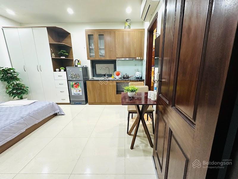 Diện tích 28m2 phòng 1 ngủ 1 khách trần thái tông cầu giấy 4,4 triệu ban công