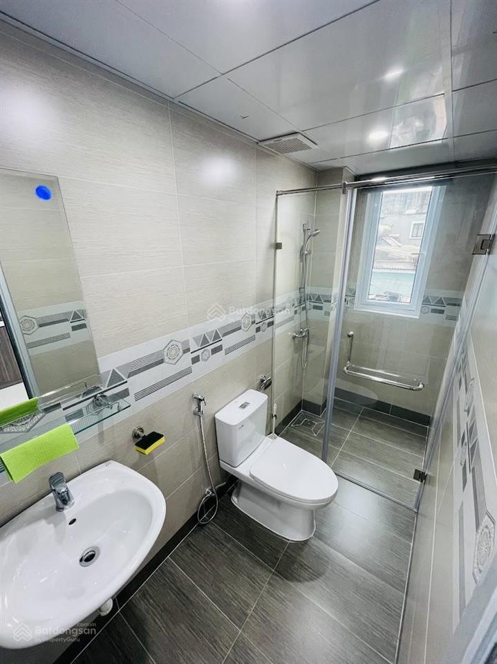 Cho thuê studio kiều mai bắc từ liêm 30m2 4 triệu full nội thất ban công rộng