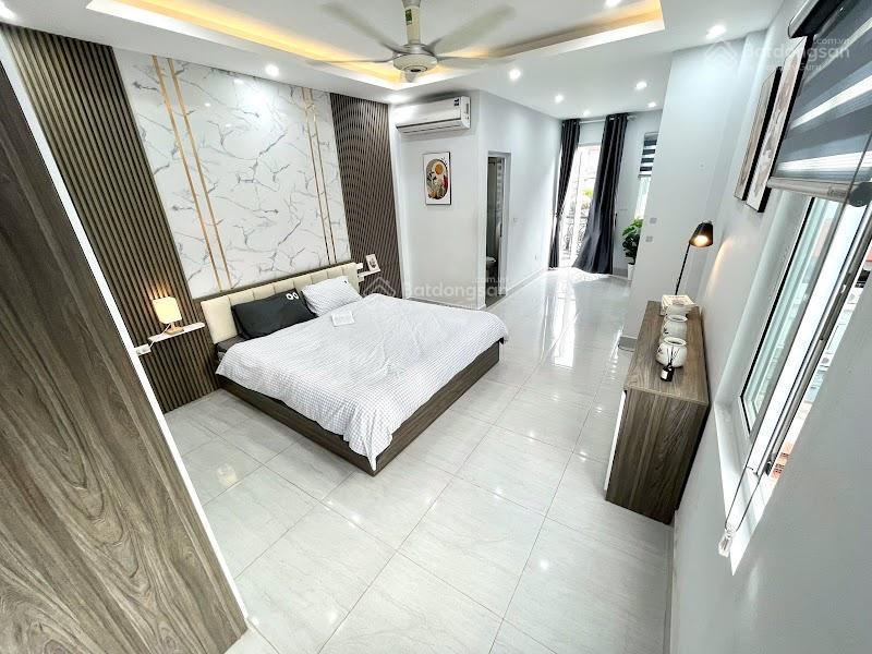 Cho thuê studio kiều mai bắc từ liêm 30m2 4 triệu full nội thất ban công rộng