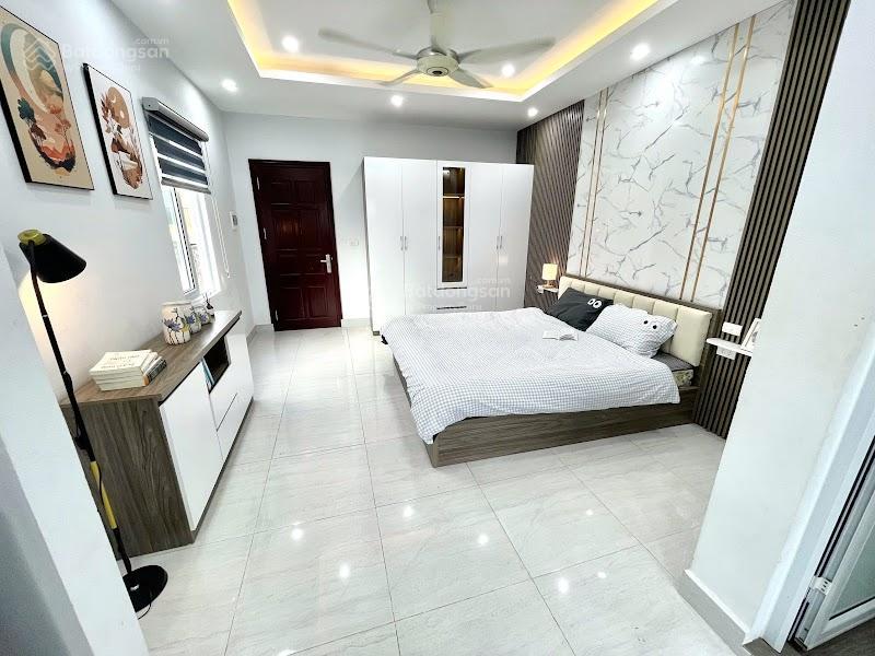 Cho thuê studio kiều mai bắc từ liêm 30m2 4 triệu full nội thất ban công rộng