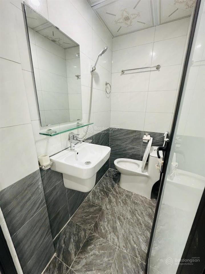 Cho thuê studio xuân thủy cầu giấy diện tích 30m2 giá từ 4 triệu phòng mới