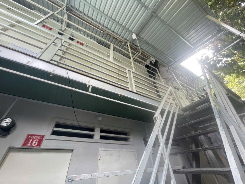 DÒNG TIỀN 1 TỶ/NĂM : CĂN HỘ DỊCH VỤ 32 PHÒNG LINH CHIỂU THỦ ĐỨC 202M2-2 TẦNG-CHỈ 18.5T