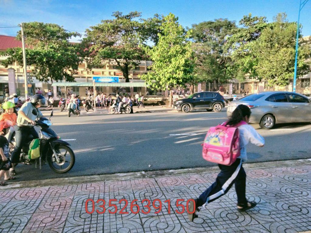 Siêu phẩm sau Công Viên Hắc Dịch, Phú Mỹ 300M2, Thổ Cư, chỉ 1.4T