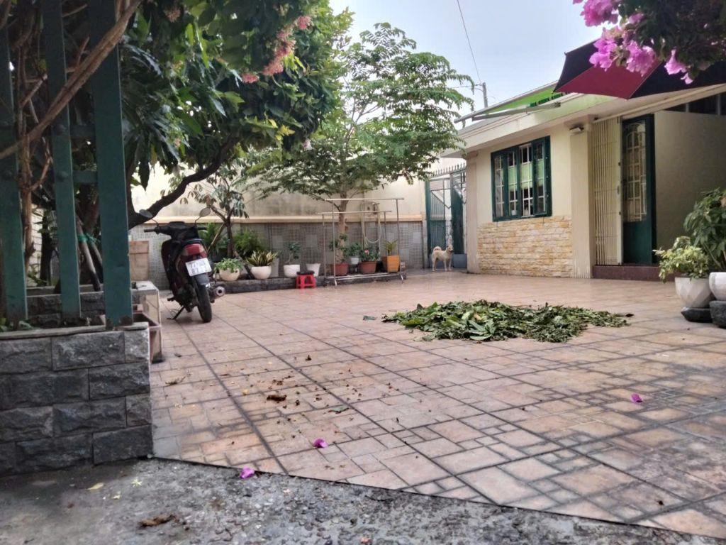 NHÀ NGON, KẾ BÊN CHỢ THỦ ĐỨC, LINH CHIỂU, NHÀ 280M2, 6PN, CHỈ 15.2T