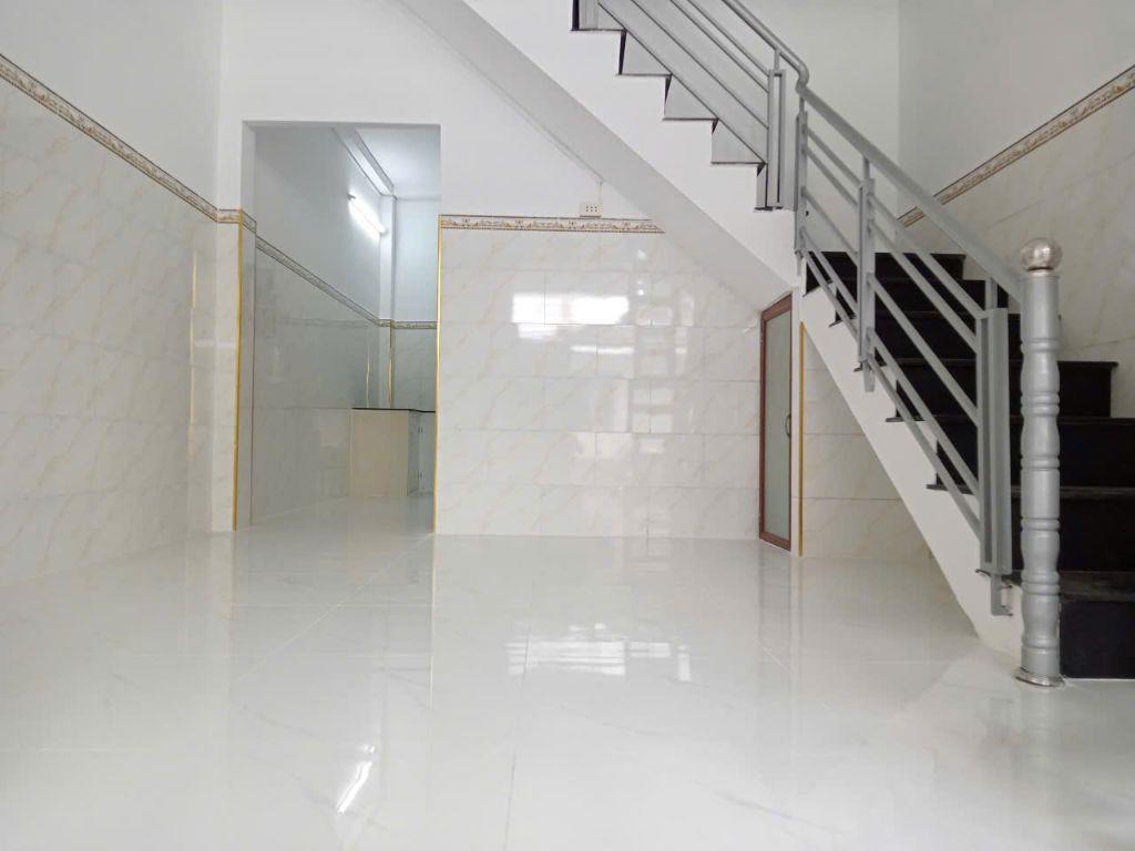 HIẾM, 50 TRIỆU/M2, 3 TẦNG, 68M2, 4 PN, GẦN CHỢ THỦ ĐỨC CHỈ 5.2T