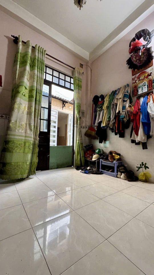 CHỈ 37 TRIỆU/M, GẦN ĐẠI HỌC NGÂN HÀNG, CHỢ LINH TRUNG THỦ ĐỨC