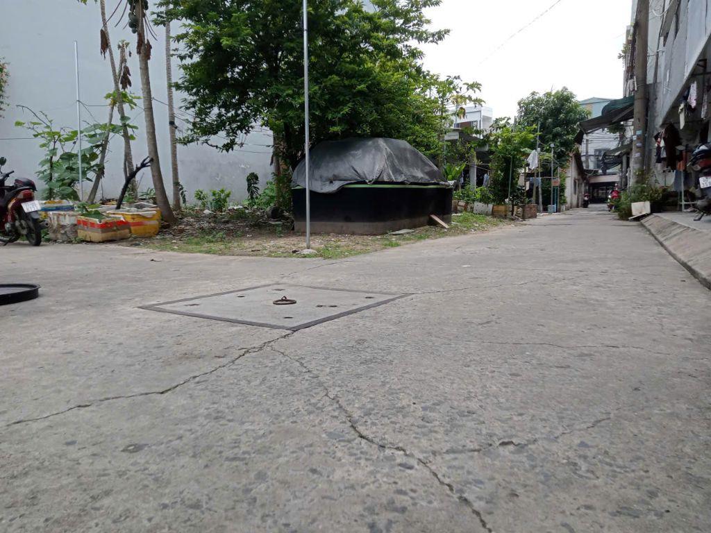 HIẾM, LÔ GÓC, 2 MẶT ĐƯỜNG, 100M2, CHỈ 8T, LINH TRUNG THỦ ĐỨC