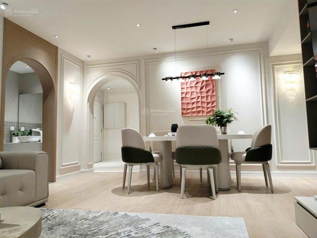 Bán căn hộ mỹ khánh 118m2 3pn, 2wc full nội thất mới 100% view thoáng 10.9 tỷ