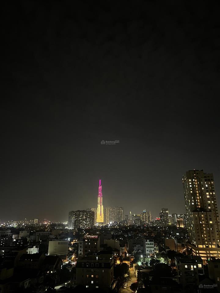 Chính chủ bán cc thủ thiêm sky, trung tâm thảo điền, view landmark , sổ đỏ , ban công đông nam