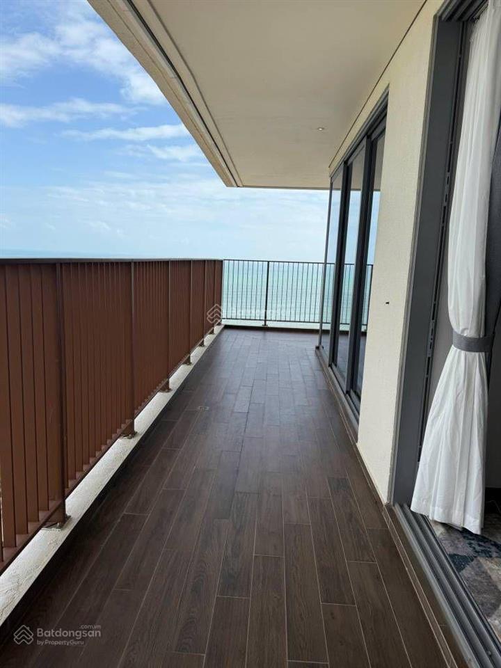 Tôi cần cho thuê căn hộ 2 phòng ngủ wyndham soleil giá 60 triệu  0766 827 ***