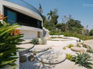 Cần cho thuê biệt thự the dune sát sân golf brg đà nẵng ,650 m2 ,4 pn giá 3400 usd  0766 827 ***