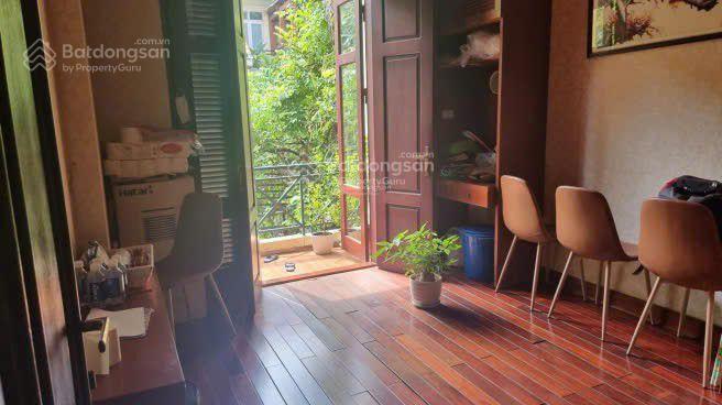 Tôi cần bán biệt thự sân vườn mặt tiền đường, hải châu sát novotel 171 m2 giá 20,5 tỷ. 0766 827 ***