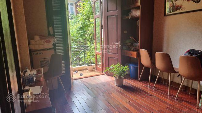 Tôi cần bán biệt thự sân vườn mặt tiền đường, hải châu sát novotel 171 m2 giá 20,5 tỷ. 0766 827 ***