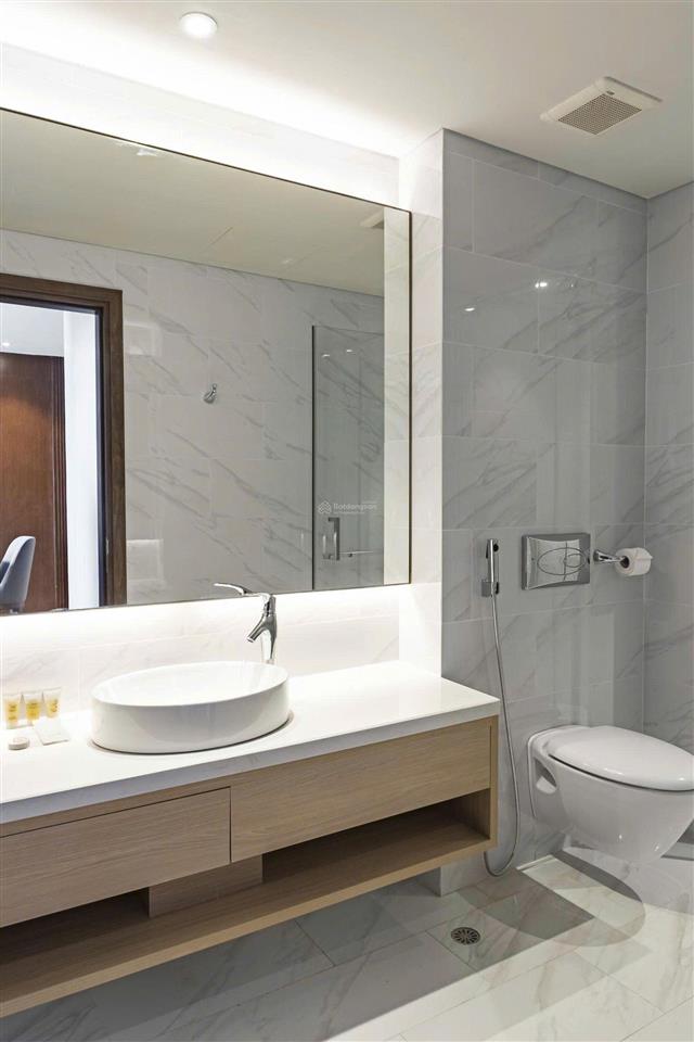 Tôi cần cho thuê căn hộ 5* 1 pn đà nẵng wyndham view biển 68 m2 giá 30 triệu/tháng.  0766 827 ***.