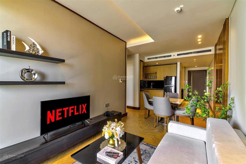 Tôi cần cho thuê căn hộ 5* 1 pn đà nẵng wyndham view biển 68 m2 giá 30 triệu/tháng.  0766 827 ***.