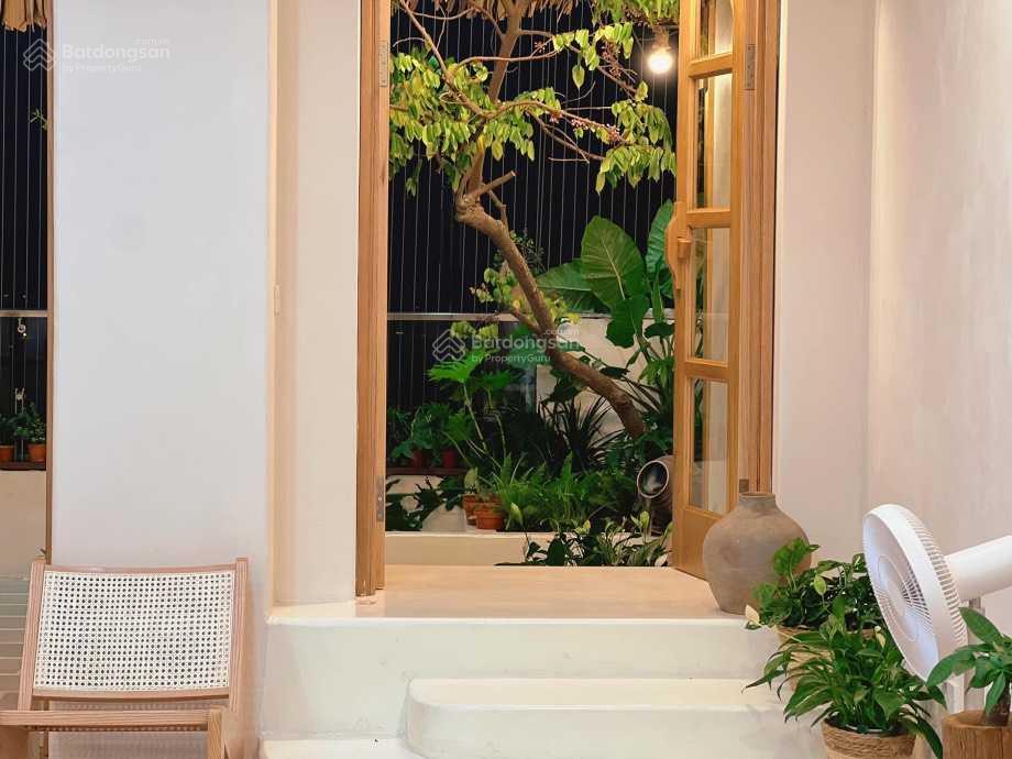 Bán căn hộ 2 phòng ngủ toà hei tower ngụy như kon tum, view thoáng, đầy đủ nội thất chỉ việc về ở