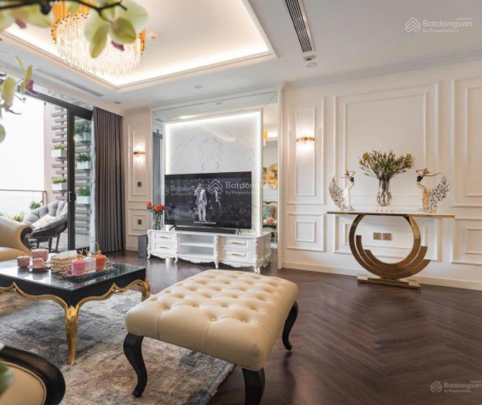 Tôi cần bán trước tết căn hộ 3 phòng ngủ, 3 vệ sinh, diện tích 159m2, căn góc rất đẹp toà n05