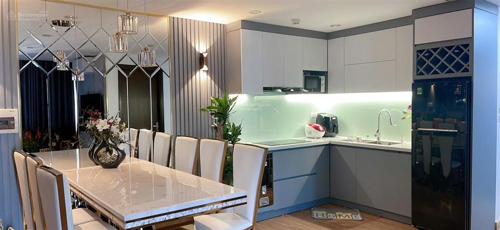 Chính chủ bán căn imperia garden, 75m2, 2 ngủ 2 vs, ban công hướng mát, tầng trung, full nội thất