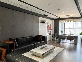 Chính chủ bán căn 3 ngủ 2 vệ sinh toà 34t trung hoà nhân chính, 159m2, tầng trung, view rất thoáng