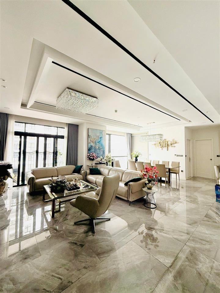 Bán căn hộ 3pn, 3wc, 152m2 tại khu đô thị trung hòa  nhân chính, 11,8 tỷ