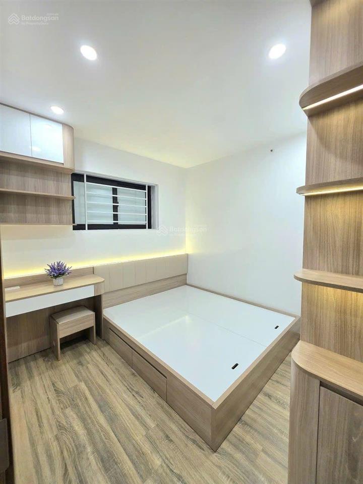 Bán cc 2pn, 2wc, 58m2 tại nơ1b linh đàm
