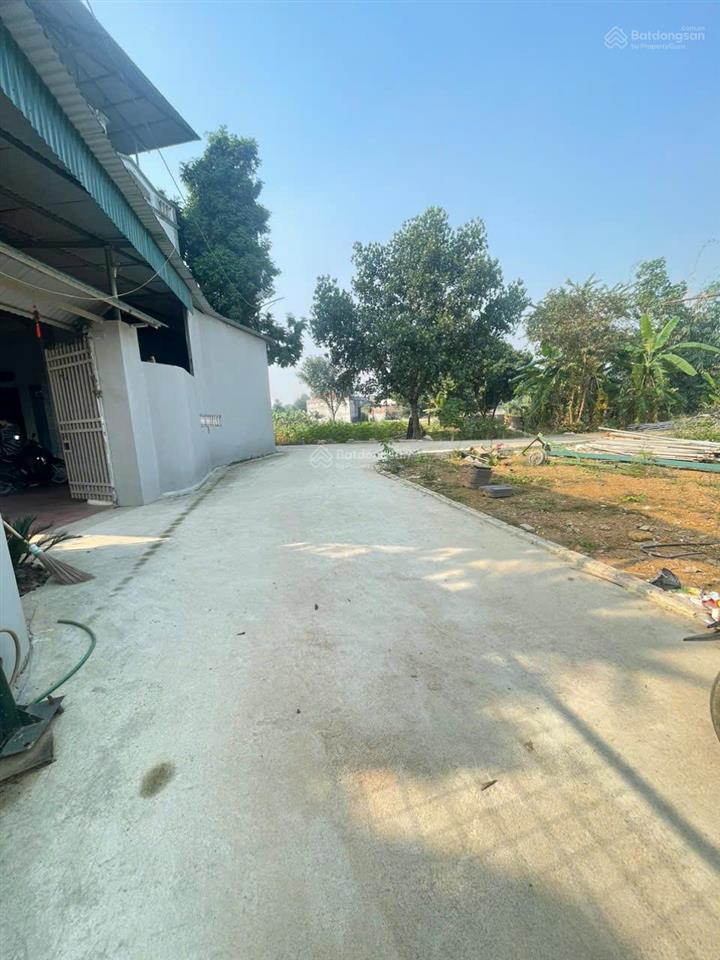 Bán 100m mặt tiền 8m, full thổ cư, xã bình yên, cnc hoà lạc. giá chỉ có 30tr/1m.