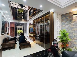 Biệt thự ngọc khánh  thiết kế đẳng cấp 5*  mặt ngõ kinh doanh. dt 60m x 6 tầng, giá 15 tỷ