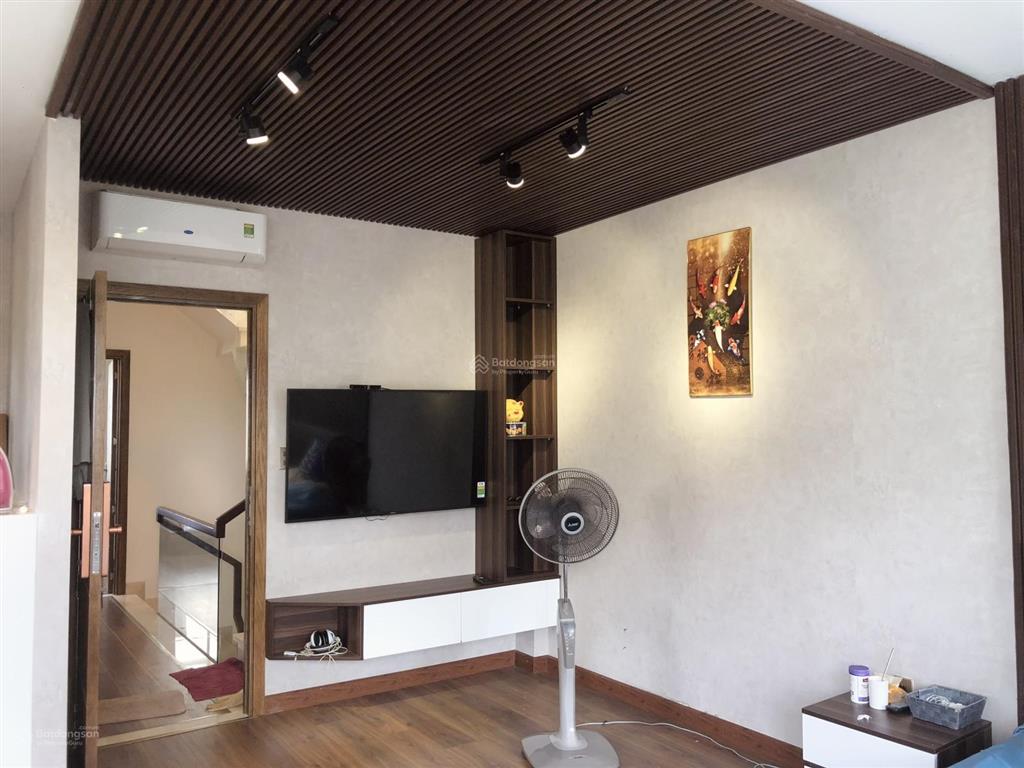 Chdv hầm 9 tầng đường ung văn khiêm, phường 25, quận bình thạnh. s=9x23m. hđt 220tr. bán 56 tỷ