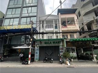 Gộp khuôn bán mt cửu long,p2,tân bình. dt 8,2x20m, 3 tầng tiện xây mới. gía chỉ 42 tỷ độc quyền