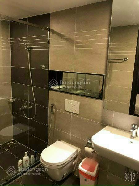 Đất ung văn khiêm 9x23m nhà 9 tầng bề thế thu 220tr/tháng 56 tỷ