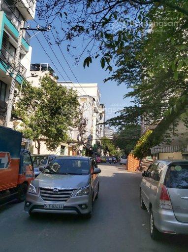 Đất ung văn khiêm 9x23m nhà 9 tầng bề thế thu 220tr/tháng 56 tỷ