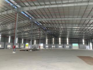 Cho thuê kho xưởng 6.852m2 kcn đức hòa  long an