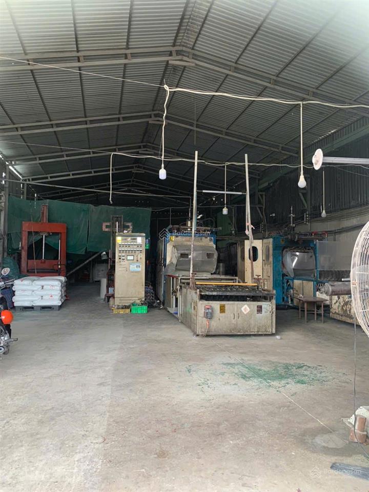 Cho thuê kho xưởng 400m2 bình chánh (đường xe cont, điện bình sx)