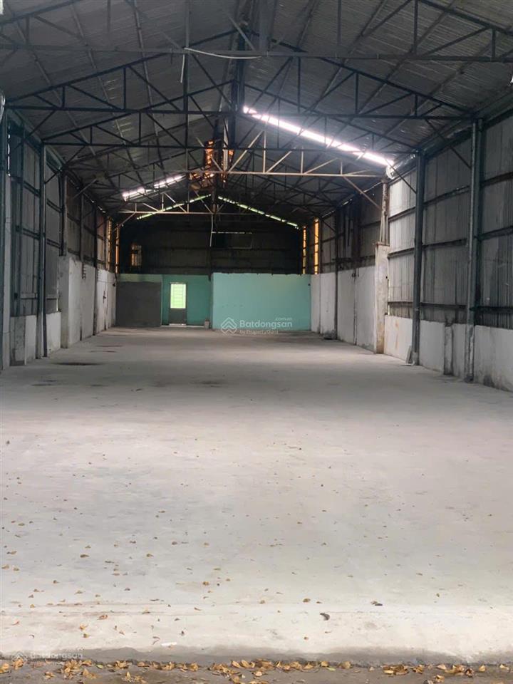 Cho thuê kho xưởng 400m2 bình chánh (đường xe cont, điện bình sx)