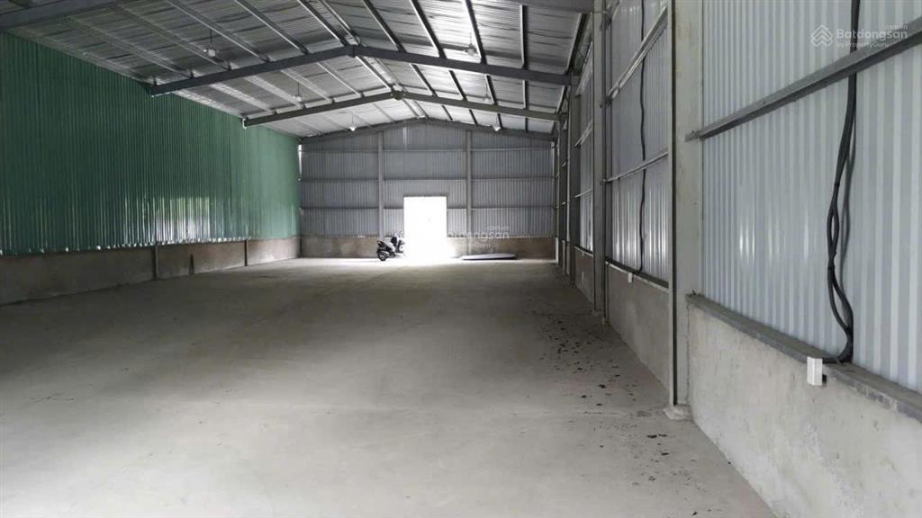 Kho xưởng 850m2 tân túc  bình chánh. đường xe container 24h