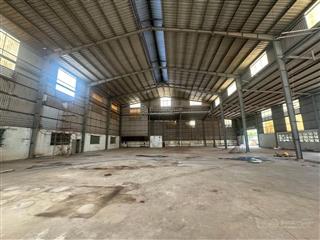 Kho xưởng gò đen  bến lức. dt 2.000m2, kv 3.600m2. hệ thống pccc, điện bình sản xuất
