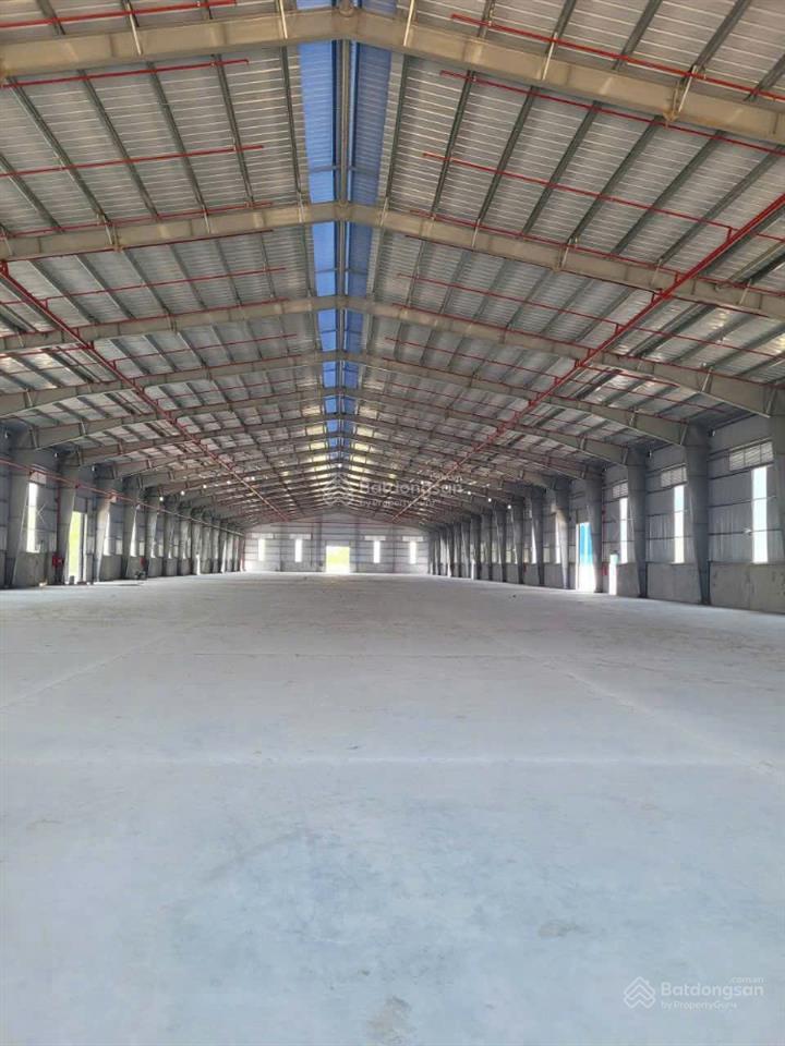 Cho thuê nhà xưởng kcn lê minh xuân. diện tích 2.000m2, kv 3.800m2