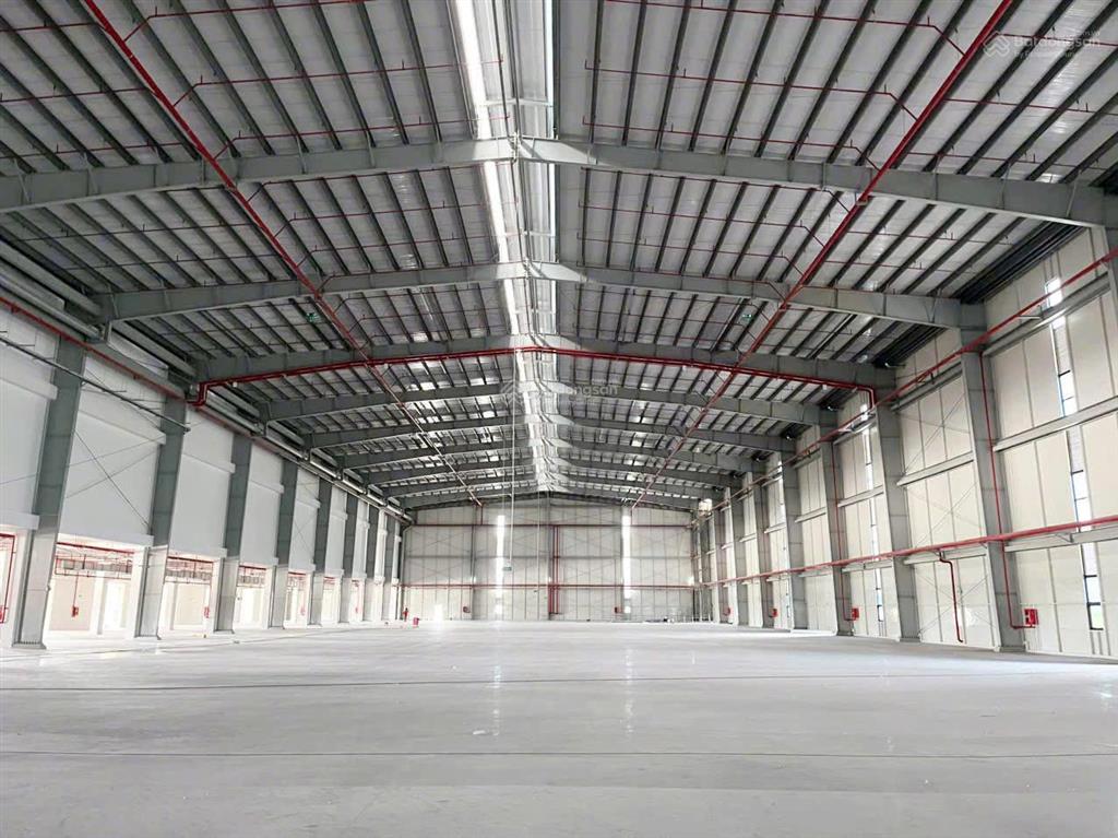 Cho thuê kho xưởng 4.620m2 kcn cần giuộc  long an