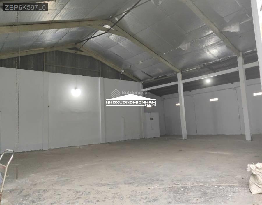 Cho thuê kho xưởng 200m2 quốc lộ 1a  vòng xoay an lạc