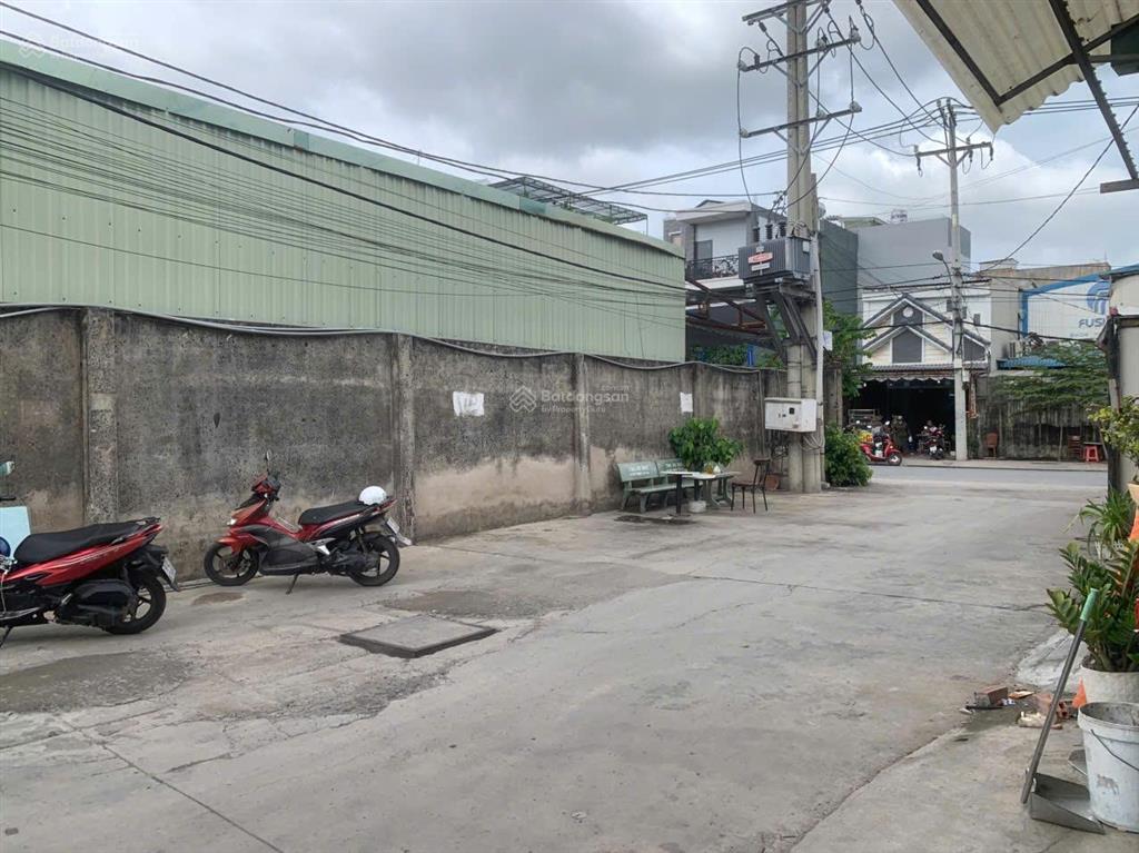 Cho thuê kho xưởng 300m2 tân tạo  bình tân. đường xe container 40f