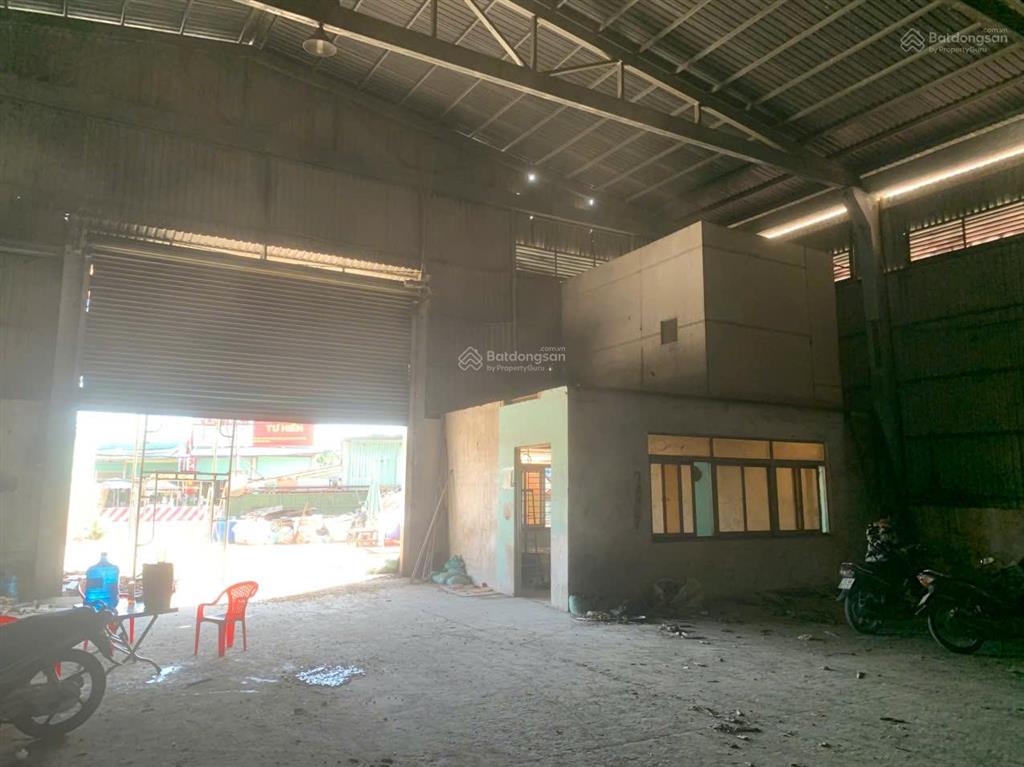 Cho thuê kho xưởng 1.250m2 tân nhựt  bình chánh. đường xe container 24/24