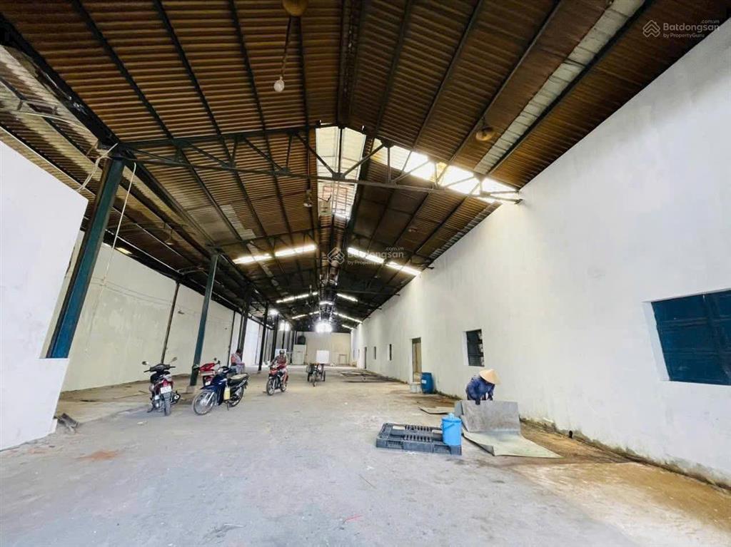 Cho thuê kho xưởng 1.000m2 bình tân. đường xe container 24/24
