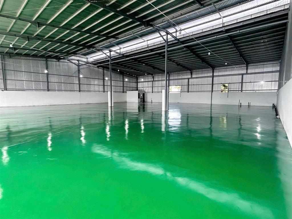 Cho thuê kho xưởng 1.000m2 bình chánh. nền epoxy sạch đẹp