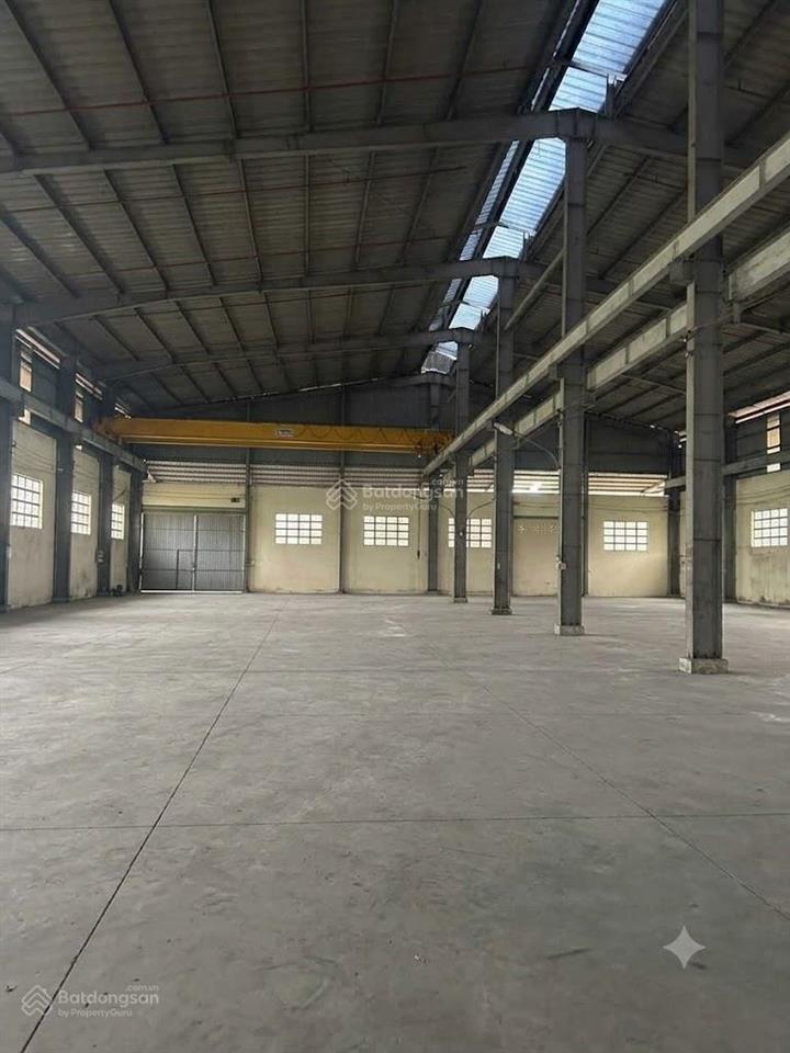 Cho thuê kho xưởng 3.000m2 nguyễn hữu trí  bến lức. hệ thống pccc tự động