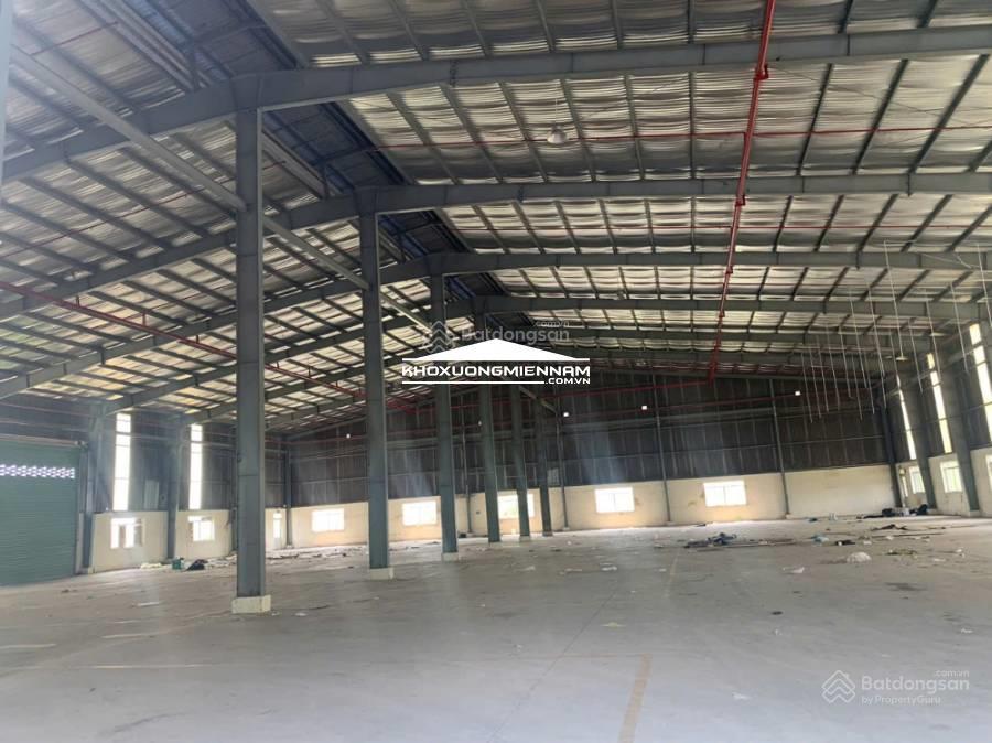 Cho thuê kho xưởng cần đước  long an. diện tích 2.500m2, kv 7.000m2. hệ thống pccc tự động