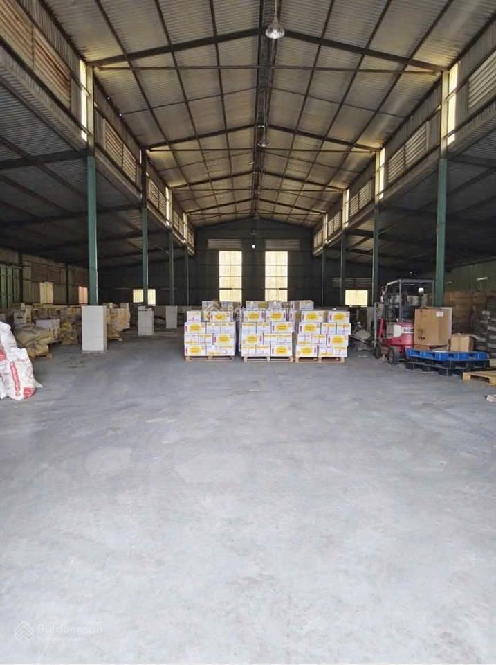 Cho thuê kho xưởng 3.000m2 tân túc  bình chánh. đường xe container 24/24