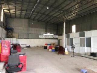 Cho thuê kho xưởng 320m2 trần đại nghĩa  bình chánh. đường xe container 242/4