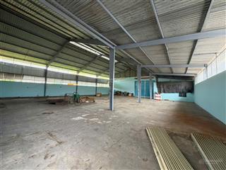 Cho thuê kho xưởng 700m2 bình chánh. đường xe container 24/24